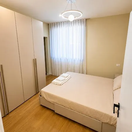 Apartment Lezhe Central Apartament *